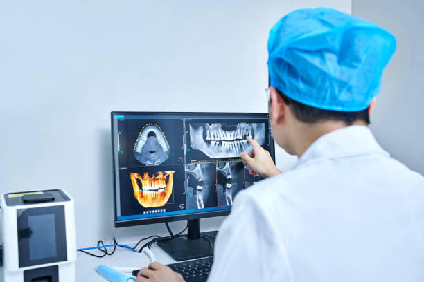Best Emergency Dental Services for Seniors in Magnolia, OH
